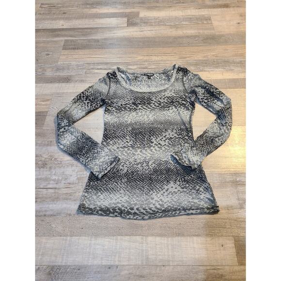 Express small women's snake skin long sleeve tee - Picture 1 of 7
